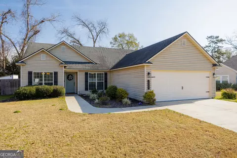 7559 Kayla Dr, Hahira, GA 31632