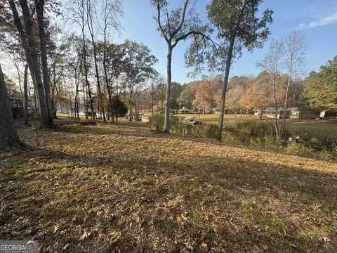 308 River Lake Dr, Eatonton, GA 31024