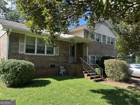90 Cabriolet Trl, Mcdonough, GA 30253