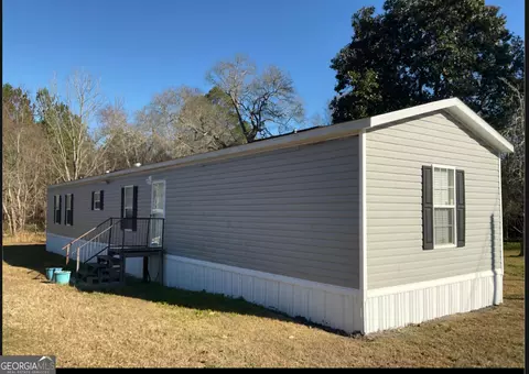 969 Mosley Rd, Claxton, GA 30417