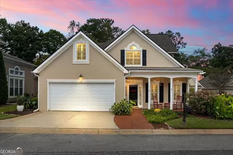 30 Village Ln, Newnan, GA 30265