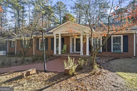 200 Mcguirts Bridge Rd, Covington, GA 30014