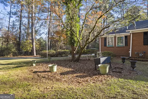 Exterior - 200 Mcguirts Bridge Rd, Covington, GA 30014 photo 3 of 22
