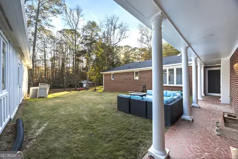 Exterior - 200 Mcguirts Bridge Rd, Covington, GA 30014 photo 6 of 22