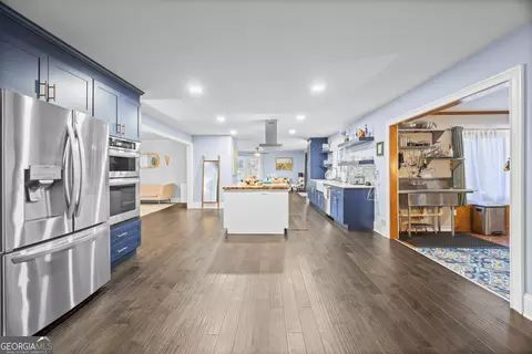Kitchen - 200 Mcguirts Bridge Rd, Covington, GA 30014 photo 2 of 3