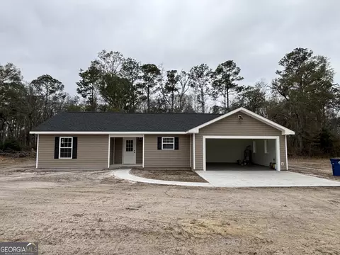 95 Tanglewood Dr, Homerville, GA 31634