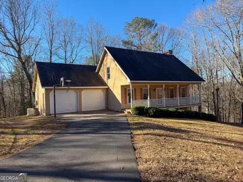 338 Ridge Ln, Lula, GA 30554
