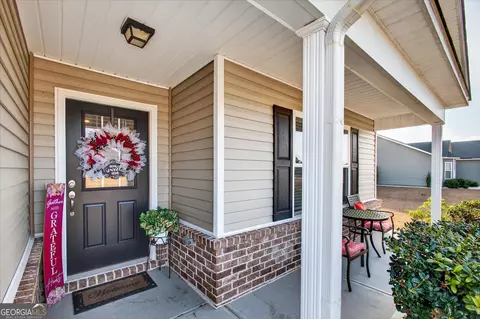 Exterior - 107 Dasher Dr, Springfield, GA 31329 photo 1 of 5