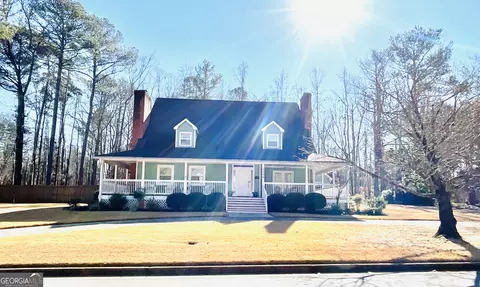 3500 Eagle Landing Dr, Snellville, GA 30039