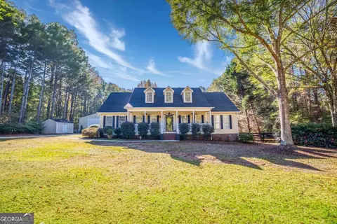 781 Alcova Dr, Social Circle, GA 30025