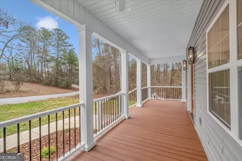 Exterior - 312 Hickory Gln, Centerville, GA 31028 photo 4 of 20