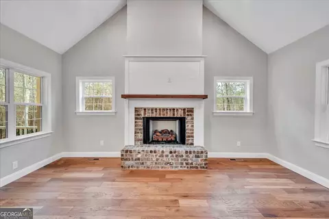 Living - 312 Hickory Gln, Centerville, GA 31028 photo 3 of 3
