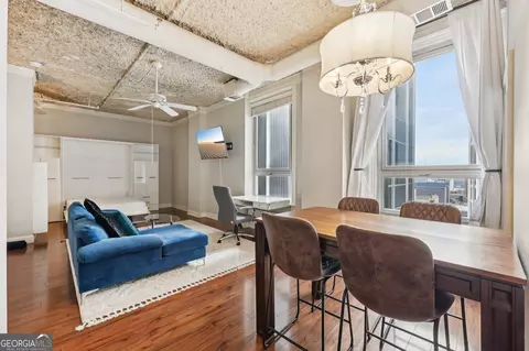 20 Marietta St NW #17F, Atlanta, GA 30303