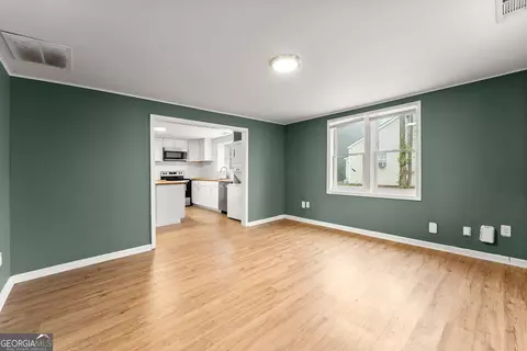 Living - 212 Walker Dr, Monroe, GA 30655 photo 3 of 5