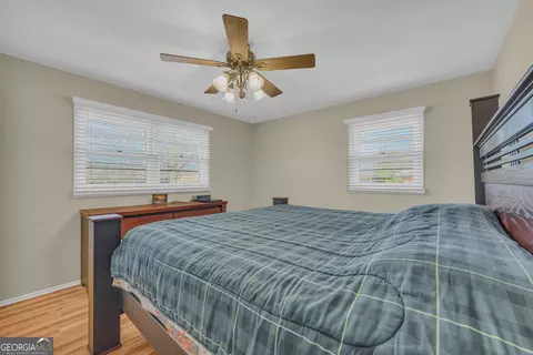 Bedroom - 118 Wayne Cir, Hartwell, GA 30643 photo 5 of 7