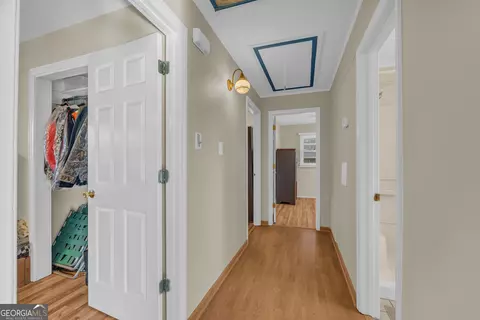 Entry Way - 118 Wayne Cir, Hartwell, GA 30643 photo 1 of 1