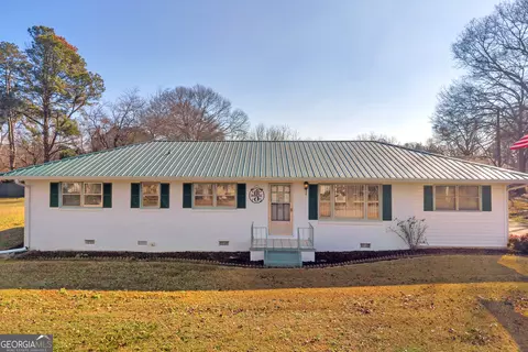 118 Wayne Cir, Hartwell, GA 30643