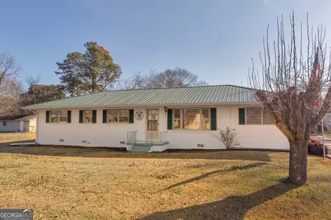 Exterior - 118 Wayne Cir, Hartwell, GA 30643 photo 2 of 4