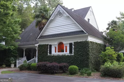 124 N Valhalla Ln, Cordele, GA 31015