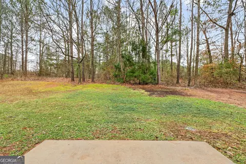 Exterior - 103 Live Oak Dr, Jackson, GA 30233 photo 6 of 10