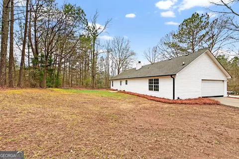 Exterior - 103 Live Oak Dr, Jackson, GA 30233 photo 9 of 10