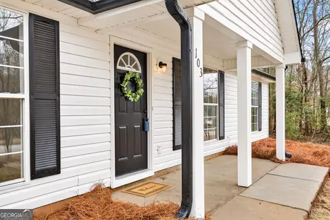 Exterior - 103 Live Oak Dr, Jackson, GA 30233 photo 4 of 10