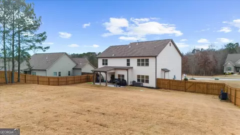 Exterior - 182 Bella Dr, Monroe, GA 30655 photo 6 of 9