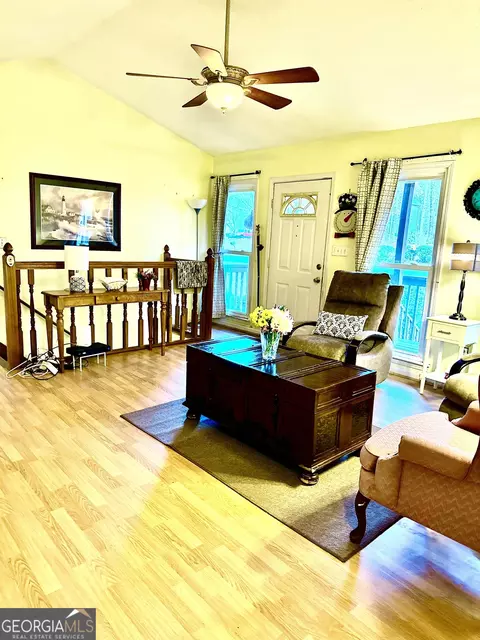 66 Freestone Ln, Dallas, GA 30132