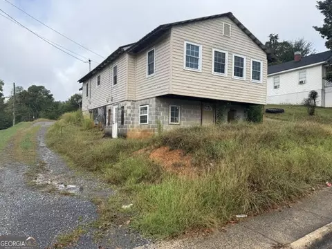 227 Mcconnell Rd, Calhoun, GA 30701