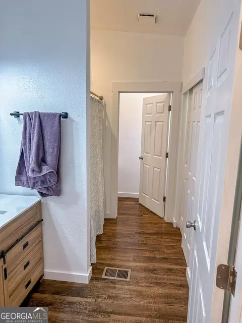 Entry Way - 720 Wise Rd, Plains, GA 31780 photo 2 of 4