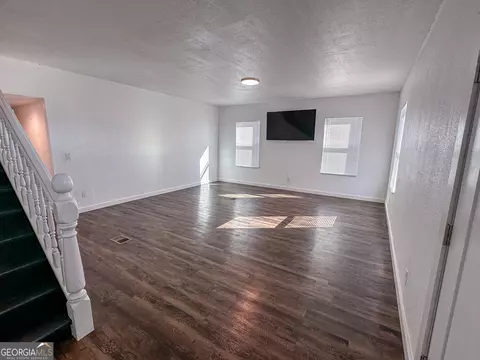 Living - 720 Wise Rd, Plains, GA 31780 photo 1 of 1