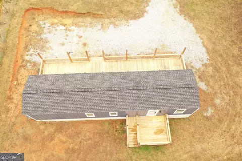 Exterior - 682 Lakeside Cir, Cornelia, GA 30531 photo 4 of 17