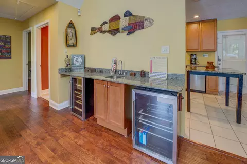 Kitchen - 129 Old Kersey Rd, Jackson, GA 30233 photo 3 of 3
