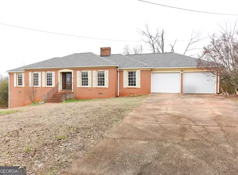 19 Festiva Dr, Newnan, GA 30263