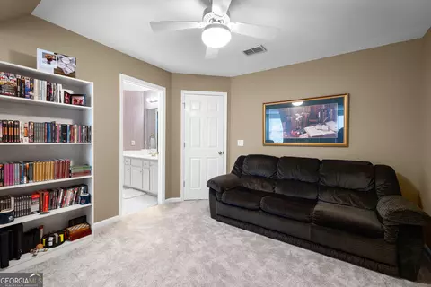 Bedroom - 109 Windridge Dr, Lagrange, GA 30240 photo 5 of 7