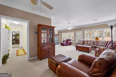 Entry Way - 109 Windridge Dr, Lagrange, GA 30240 photo 12 of 14