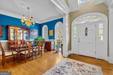 Entry Way - 109 Windridge Dr, Lagrange, GA 30240 photo 4 of 14