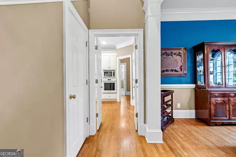 Entry Way - 109 Windridge Dr, Lagrange, GA 30240 photo 5 of 14