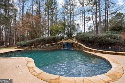 Exterior - 113 Glenn Eagle Pointe, Lagrange, GA 30241 photo 15 of 23