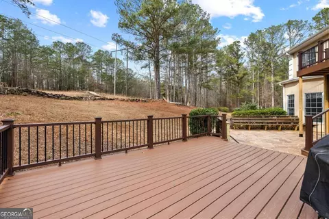 Exterior - 113 Glenn Eagle Pointe, Lagrange, GA 30241 photo 7 of 23