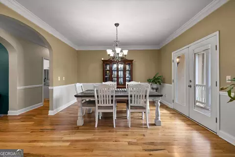 Dining - 113 Glenn Eagle Pointe, Lagrange, GA 30241 photo 1 of 4