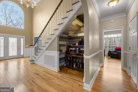 Entry Way - 113 Glenn Eagle Pointe, Lagrange, GA 30241 photo 6 of 10