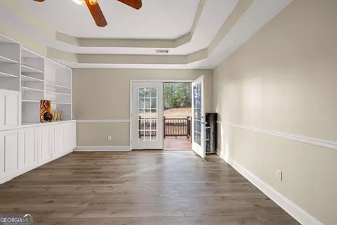 Living - 113 Glenn Eagle Pointe, Lagrange, GA 30241 photo 5 of 5