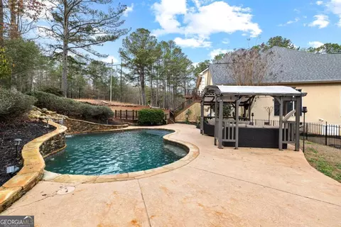 Exterior - 113 Glenn Eagle Pointe, Lagrange, GA 30241 photo 17 of 23