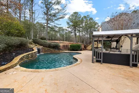 Exterior - 113 Glenn Eagle Pointe, Lagrange, GA 30241 photo 14 of 23