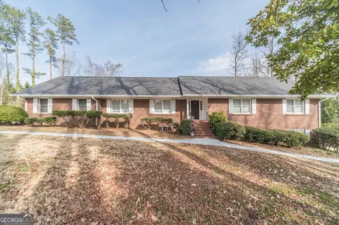 492 New Hope Rd, Lawrenceville, GA 30046