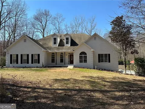 384 Minix Rd, Sharpsburg, GA 30277
