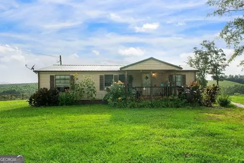 339 Cavender Ln, Bowdon, GA 30108