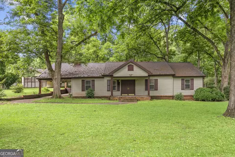 724 Hill St, Madison, GA 30650