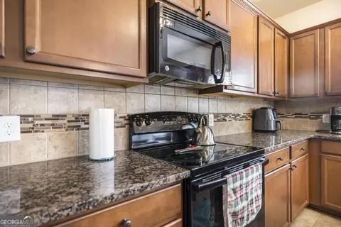 100 Meadows Walk Dr, Byron, GA 31008 photo 10